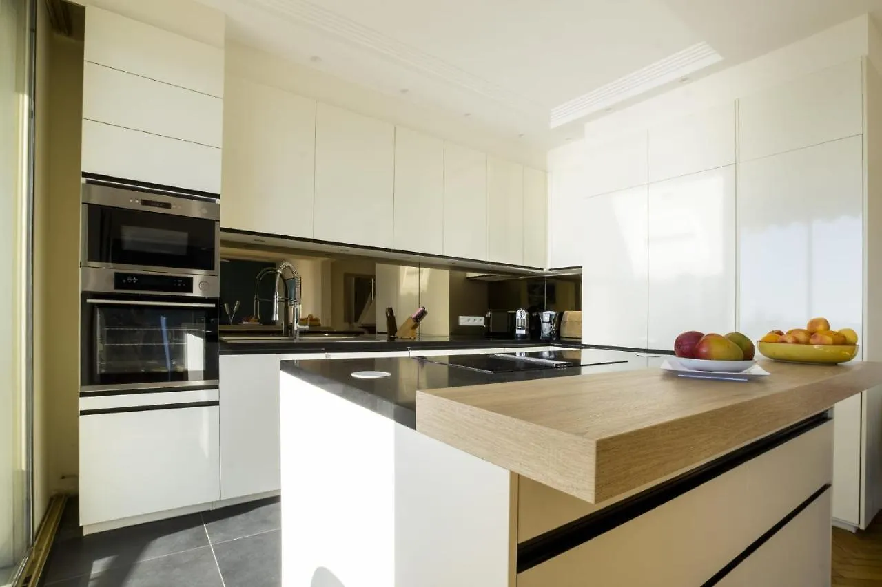 3-Br Apartment Sea View By The Beaches Cannes