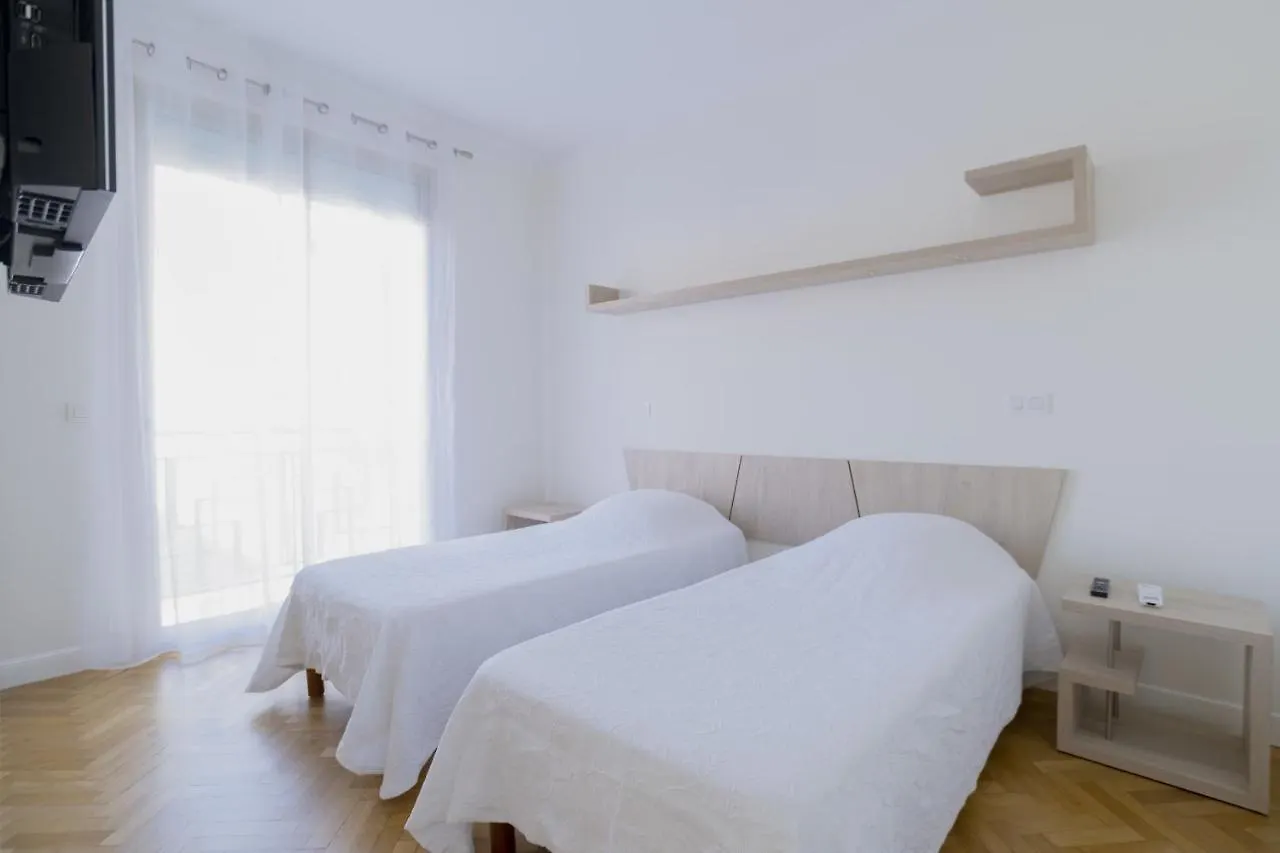 3-Br Apartment Sea View By The Beaches Cannes